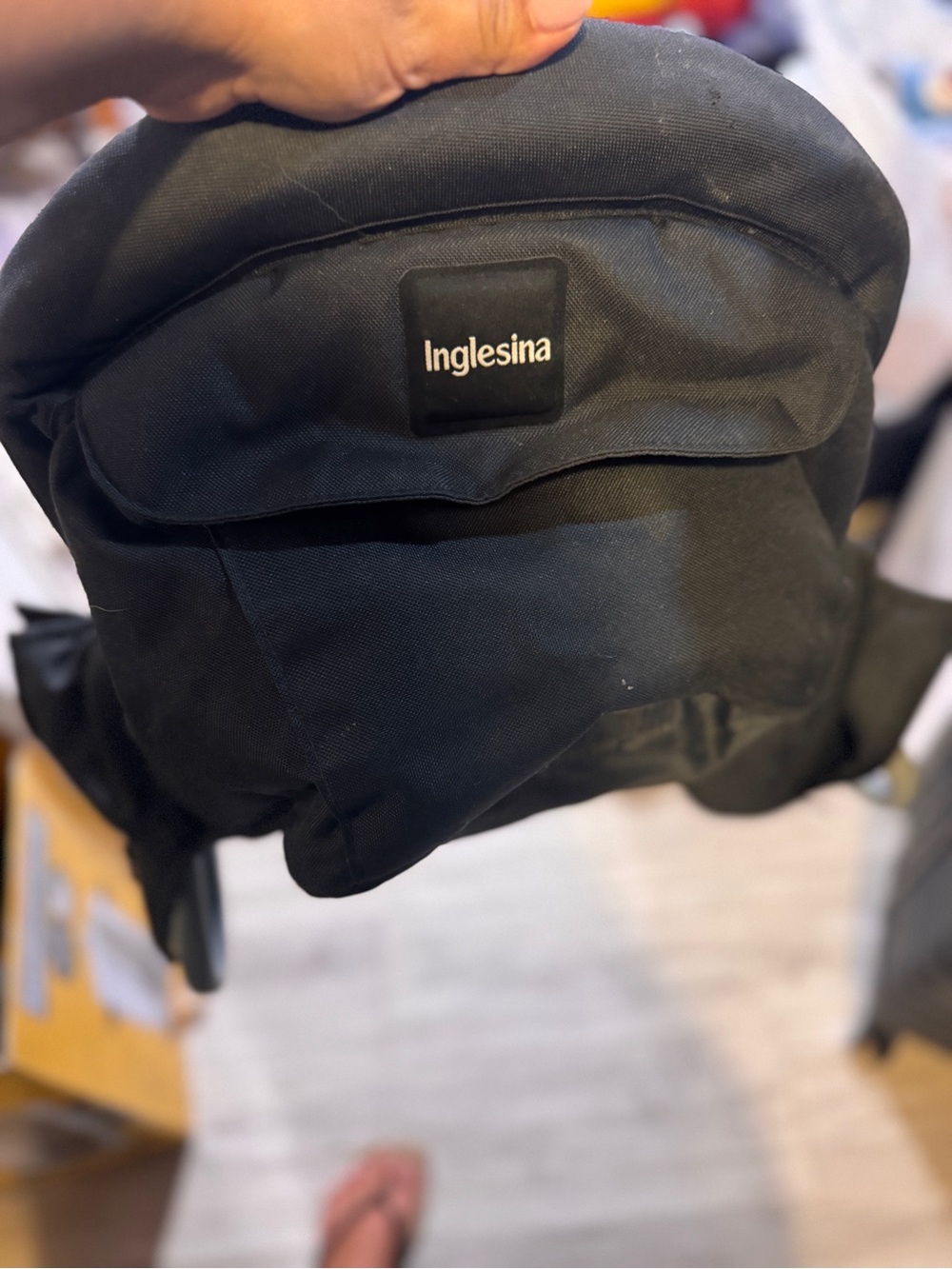 Inglesina fast table hook on high chair